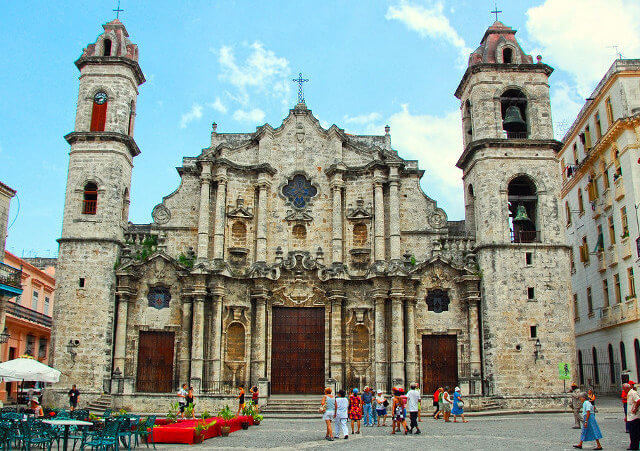 The Cathedral of Saint Christopher in Havana, Cuba, March 13, 2011 (Credit: Gabriel Rodriguez via Flickr)