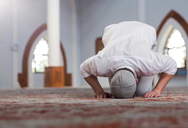 Are Christians in America converting to Islam?