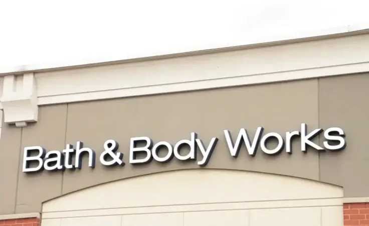 Bath and Body Works store storefront sign logo on front of store, close up. By Penguin/stock.adobe.com.